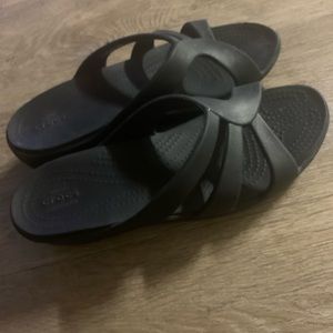 Crocs small wedge sandals